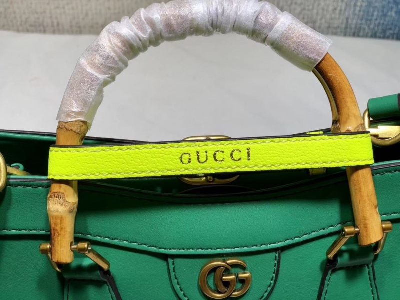 Gucci Shopping Bags